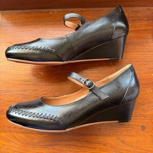 Mona Flying Women's Leather Closed Toe Mary Jane Wedge Pumps Round Toe Shoes 9